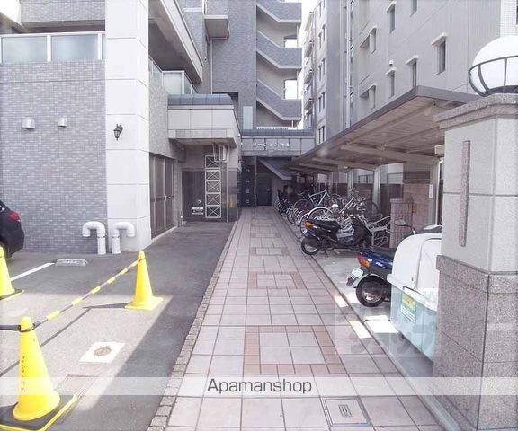 リージョン御池の外観写真