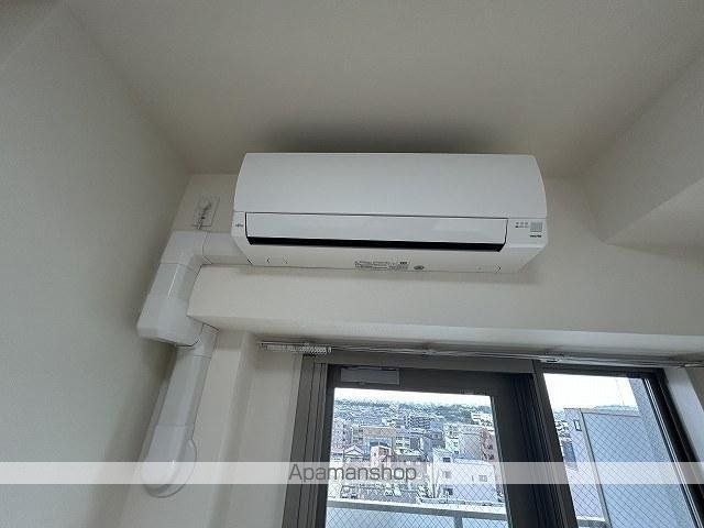 小田急伊勢原駅前マンションの内装写真