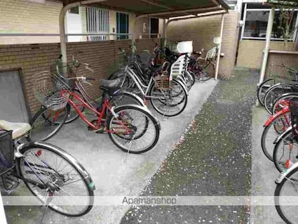 東京都武蔵野市緑町１丁目[2LDK/48.93m2]の共用部1