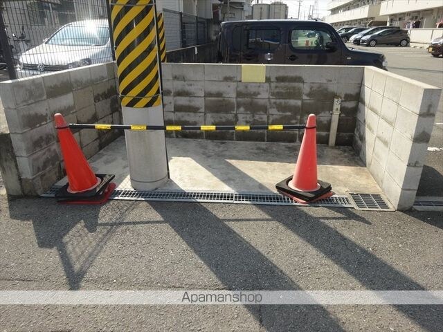 和歌山県和歌山市加納[2LDK/58.07m2]の共用部2
