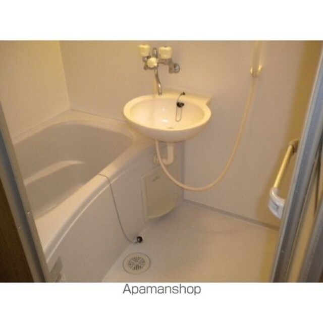 アンプルールブワＡｉｌｅ[1K/23.18m2]のバス