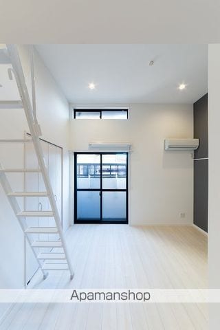 premierの内装写真