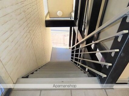 レオパレスパインヒル[1K/23.18m2]の共用部2