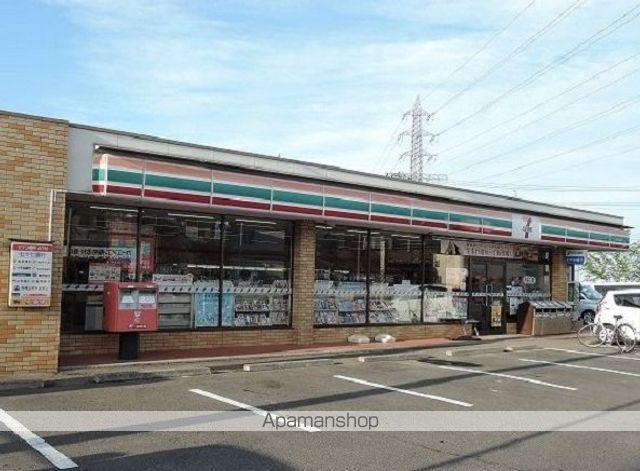 エルミタージュ今泉の周辺写真