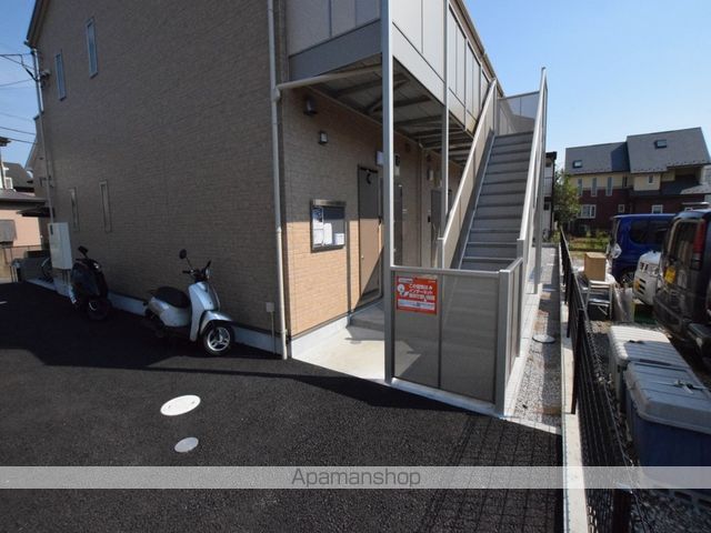 ハイハーバーの玄関写真