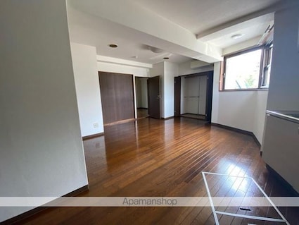 ファインコートビッグワン松島１０１号[2LDK/56.37m2]のリビング・居間