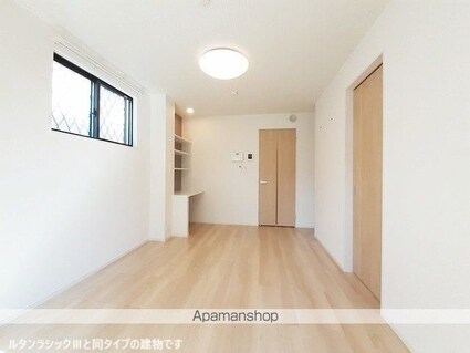 「仮称」伊在１丁目アパート[1K/29.72m2]のリビング・居間2