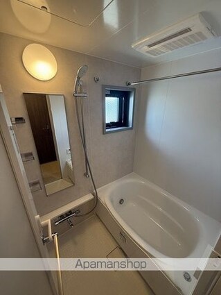 プレディアコート三軒茶屋[2LDK/39.32m2]のバス