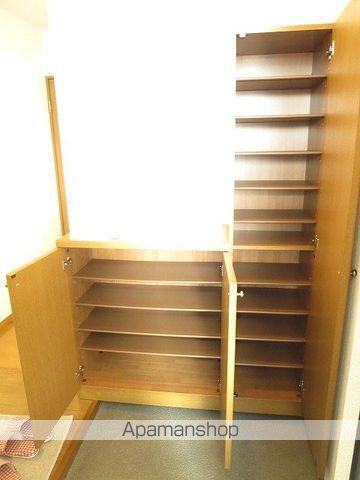プリムローズの内装写真