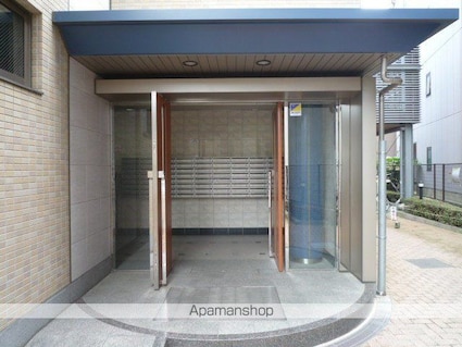 エルミナｅｅビルディング[1R/28.14m2]のエントランス2