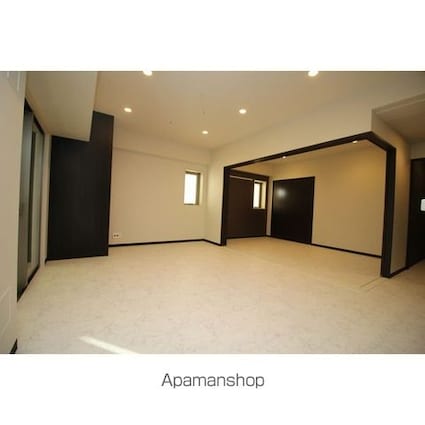 リンパクマンション[2LDK/64.6m2]のリビング・居間3