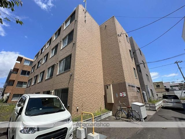 エステラ二十四軒A館の外観写真