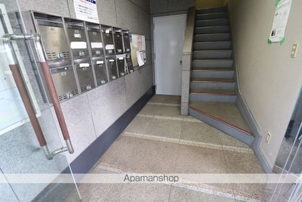 ＧＲＡＮＤ　ＳＬＡＭ青梅[1LDK/56.14m2]のエントランス