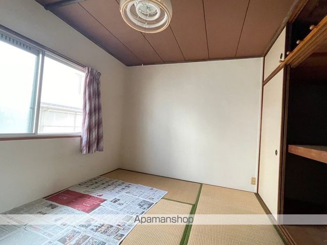 白木アパートの内装写真