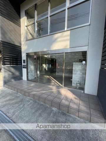 studio-Iの玄関写真