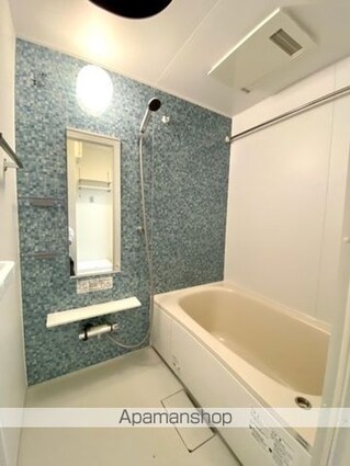 トレビナＩＩ[1LDK/46.27m2]のバス