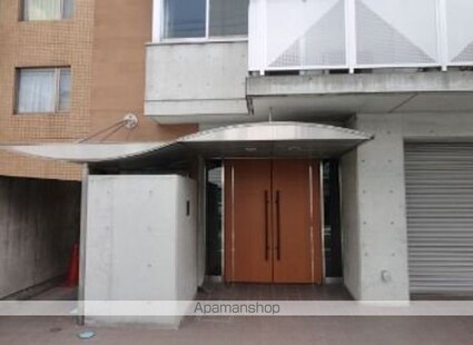 ボヌール三軒茶屋[1DK/34.5m2]の外観2