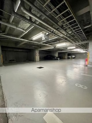 東京都港区赤坂６丁目[2LDK/73.43m2]の共用部3