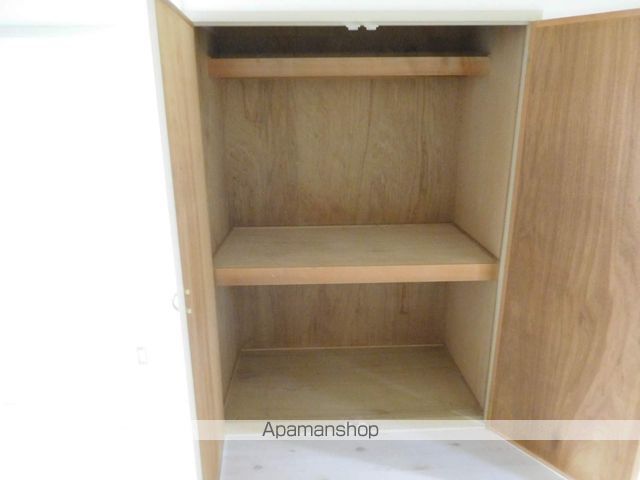 上賀茂葵之森町マンションの内装写真