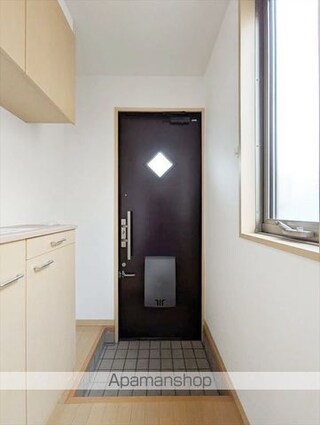 岡山県倉敷市福井[2LDK/61.6m2]の玄関