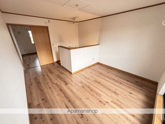 グラシア小町の内装写真