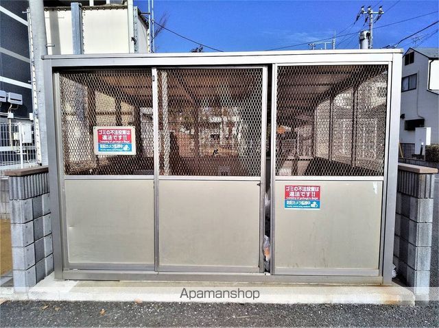 レオネクストタウンコートIIIの玄関写真