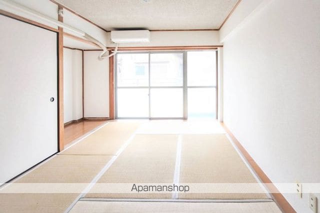 ビレッジハウス私部1号棟の内装写真