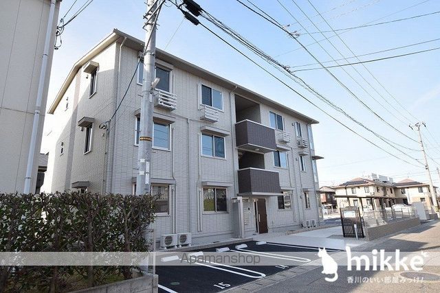 エポックハイツ屋島の外観写真