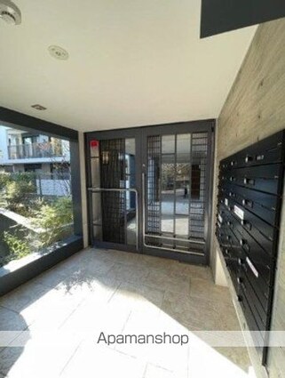 Ｇｒａｎ　Ｄｕｏ三軒茶屋Ⅳ[2LDK/58.39m2]のエントランス2