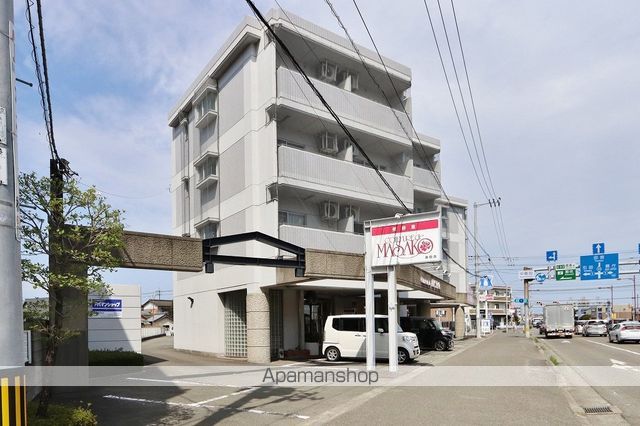 アクティパレスの外観写真