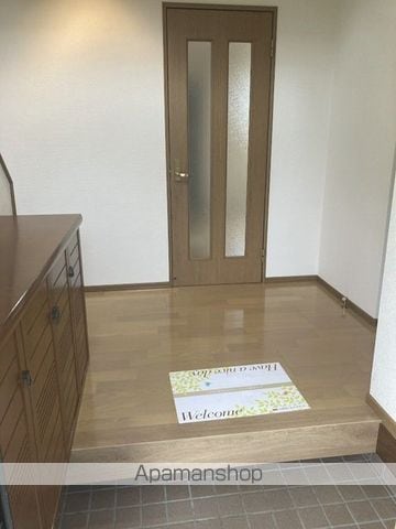 小田急電鉄小田原線 柿生駅 徒歩22分 2階建 築33年の内装写真
