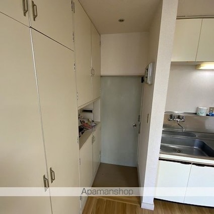 ハイツウィング[1R/28.5m2]の玄関