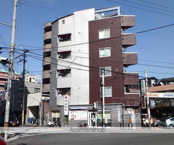 スペシャリー丸太町の外観写真
