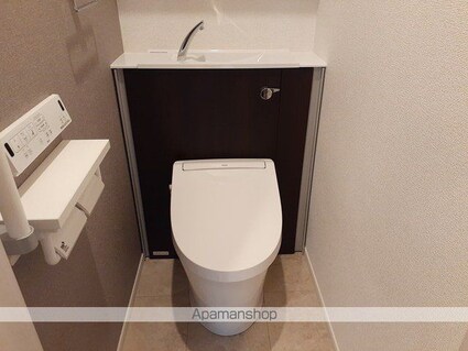 ステイズ[2LDK/55.5m2]のトイレ