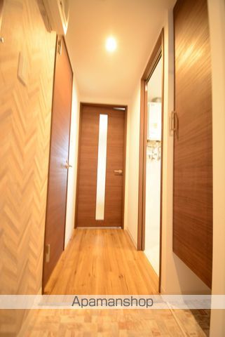 GARERIAHの内装写真