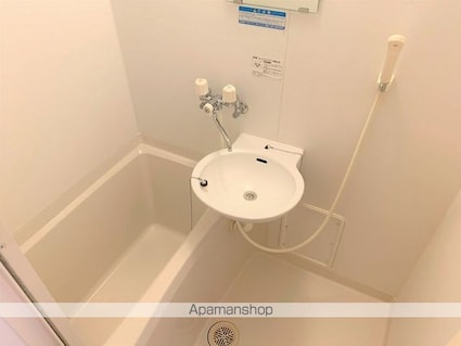 レオパレスプロスペリテＡ[1K/23.18m2]のバス