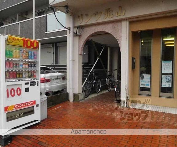 リンツ北山の玄関写真
