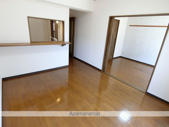 クレスト西添の内装写真
