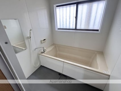 メゾン下川[2K/39.66m2]のバス