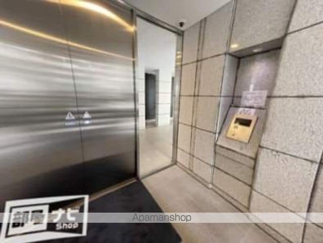 アメックス大濠タワーの玄関写真