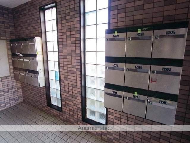 グランドメゾンの玄関写真