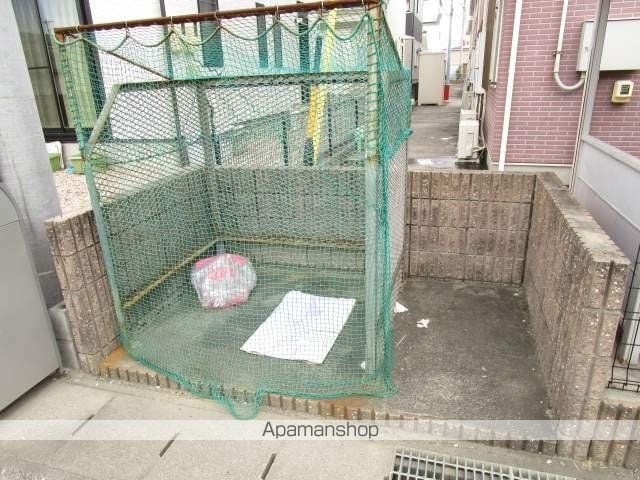 ファインコートC棟の外観写真