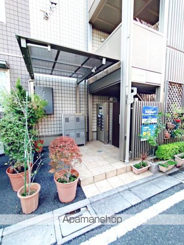 LA TELLE IIの外観写真