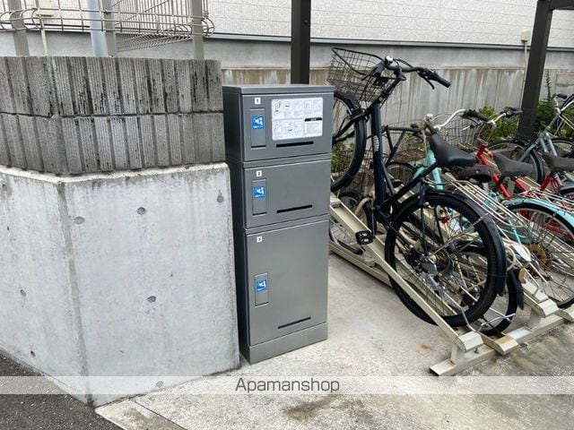 リブリ・サニーサイドの玄関写真