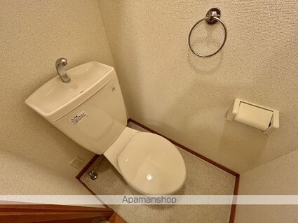 レオパレススカイパーク　ナカヤ[1K/28.02m2]のトイレ