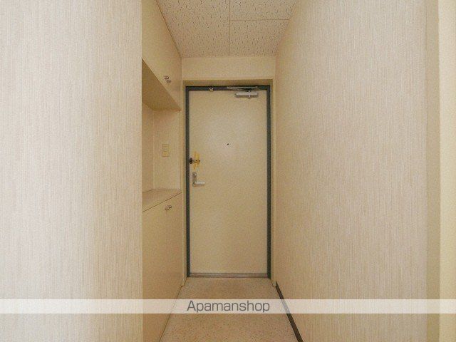 インターナショナルビルの内装写真
