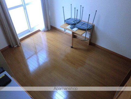 レオパレスｌｏｖｅ[1K/23.18m2]のリビング・居間1