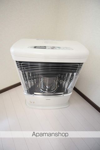 クレストの内装写真
