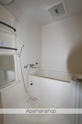 フォブールタウン成合Ｃ棟[2LDK/52.17m2]のバス