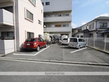 シャルル南サヤ[1K/23.24m2]の駐車場1